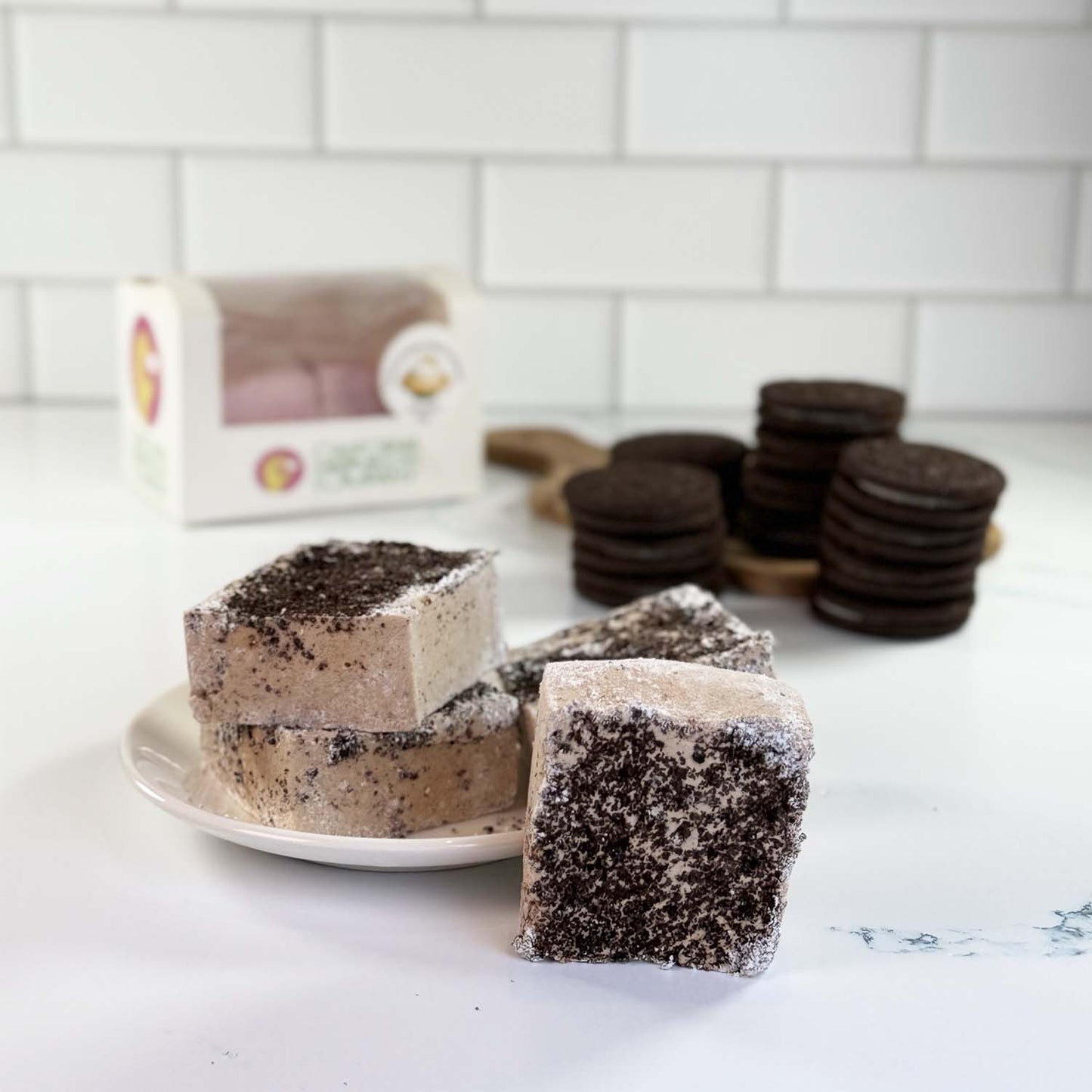 COOKIES & CREAM image 0