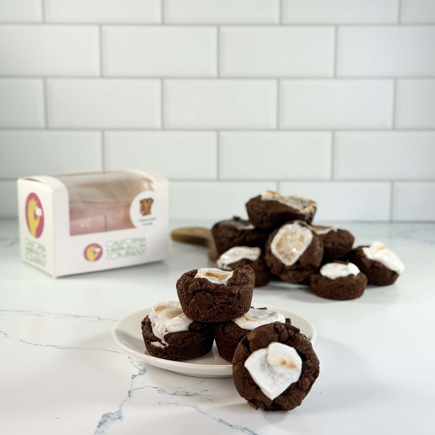 MINI CHOCOLATE CHOCOLATE CHIP MARSHMALLOW COOKIES image 0