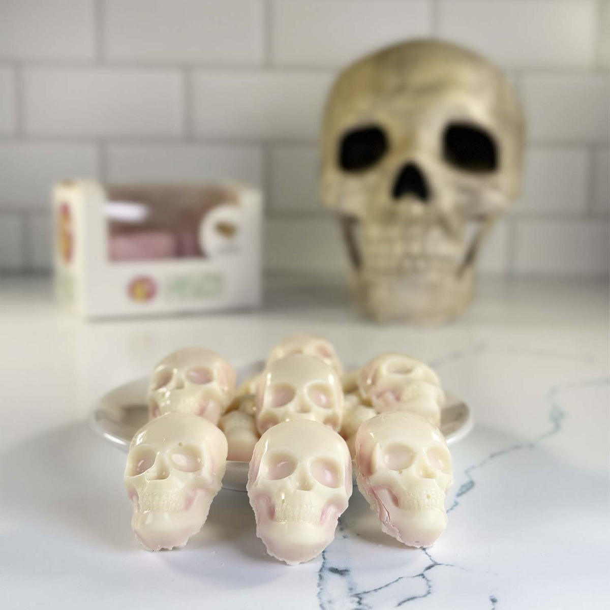 CHOCOLATE COVERED MARSHMALLOW SKULLS
