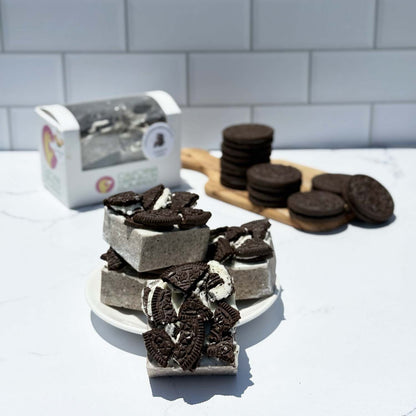 COOKIES & CREAM image 0
