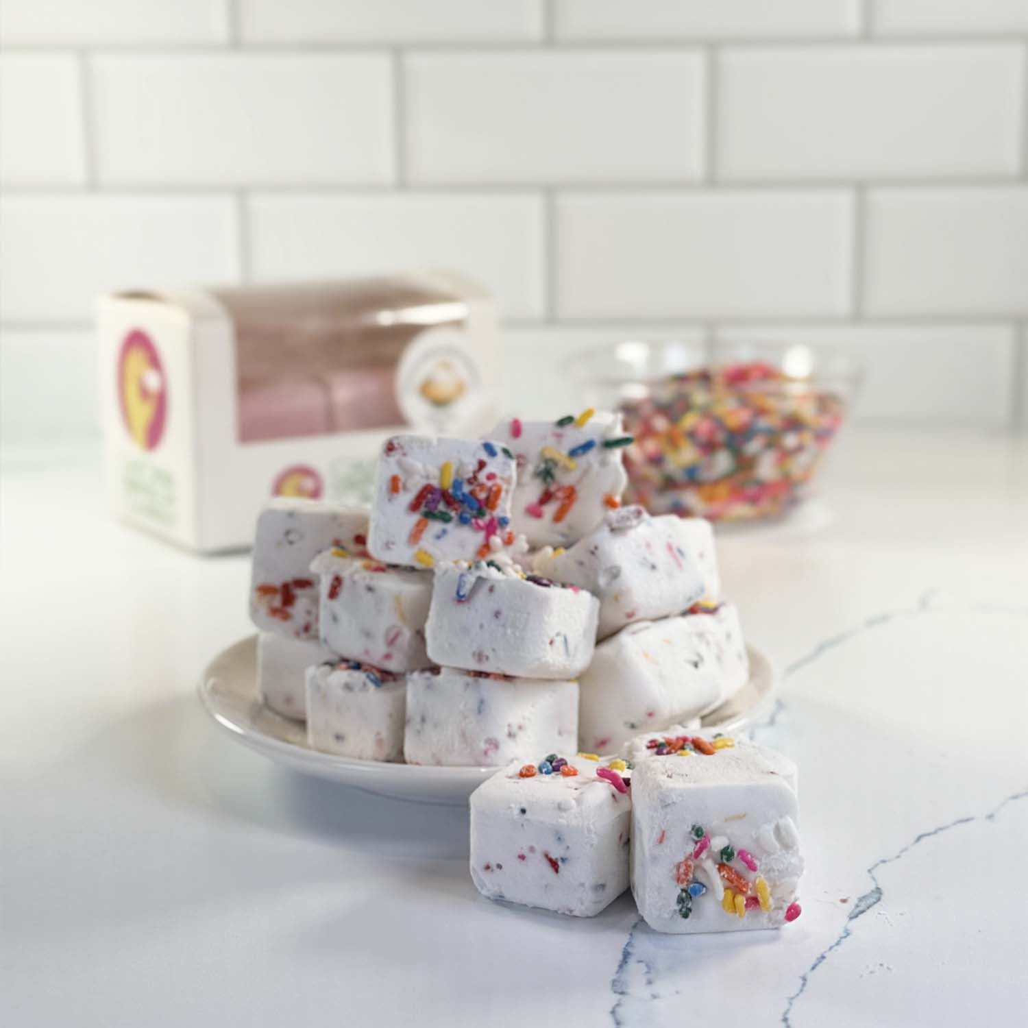 FUNFETTI RAINBOW SPRINKLE MARSHMALLOW image 1